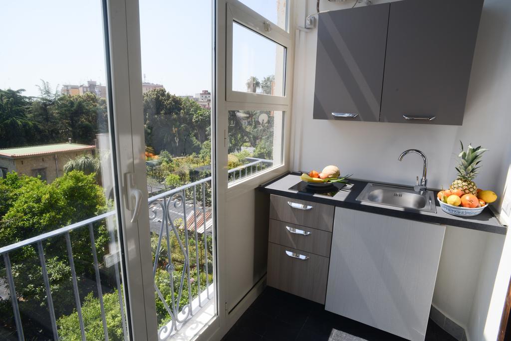 Napoli Milionaria B&B Экстерьер фото