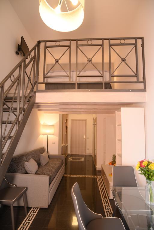 Napoli Milionaria B&B Экстерьер фото