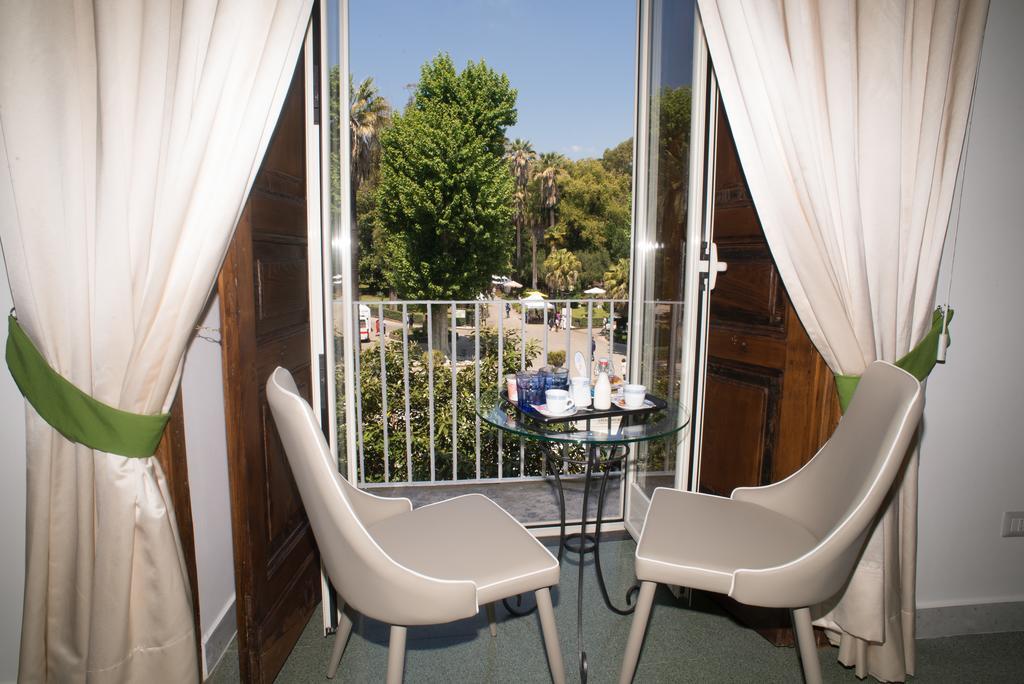 Napoli Milionaria B&B Экстерьер фото