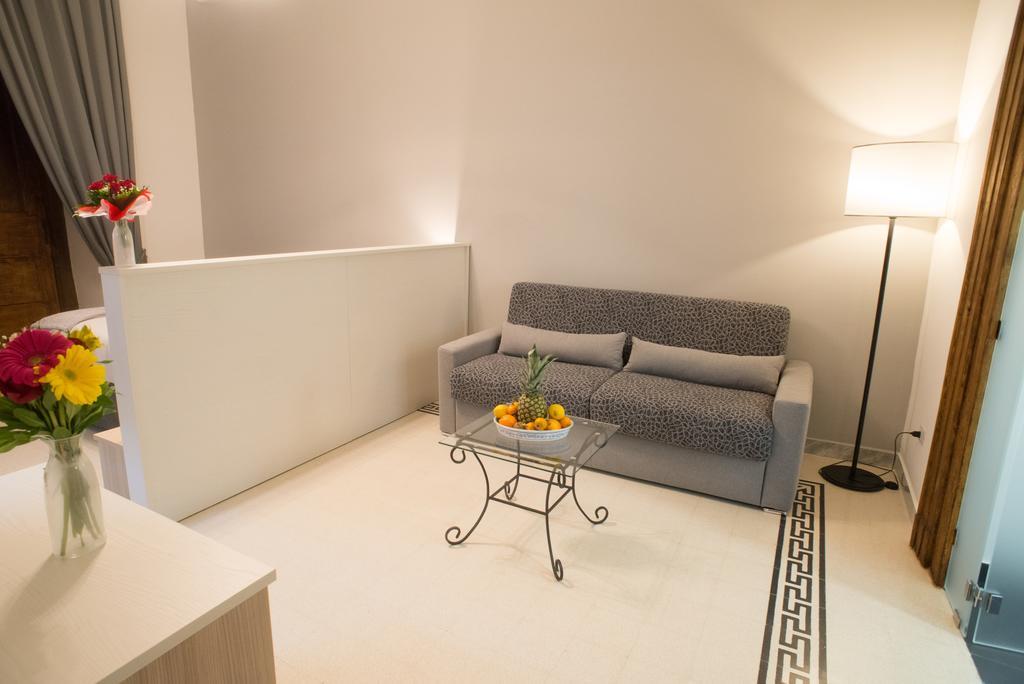 Napoli Milionaria B&B Экстерьер фото