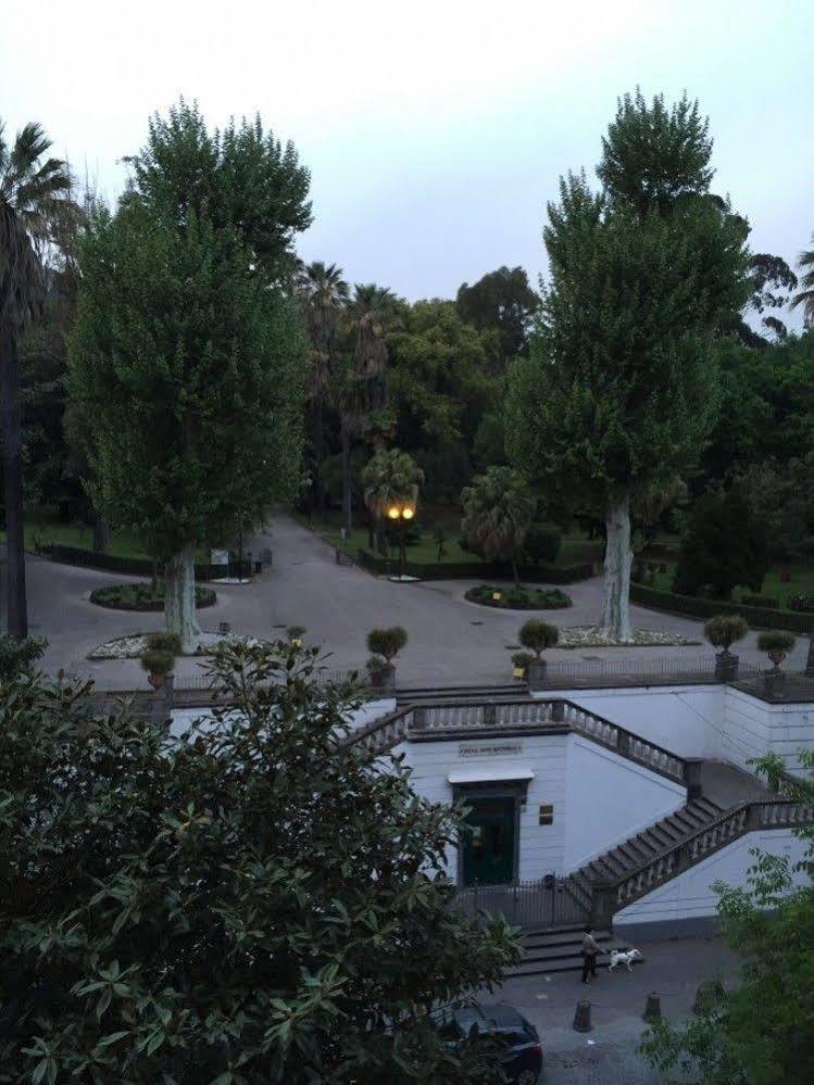 Napoli Milionaria B&B Экстерьер фото